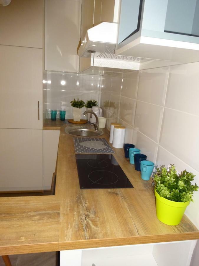 Apartament Nikola Varşovia Exterior foto